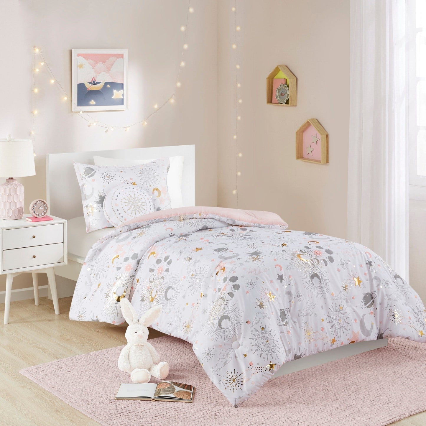 Intelligent Design Kids Ariella Starry Sky Metallic Comforter Set with Throw Pillow