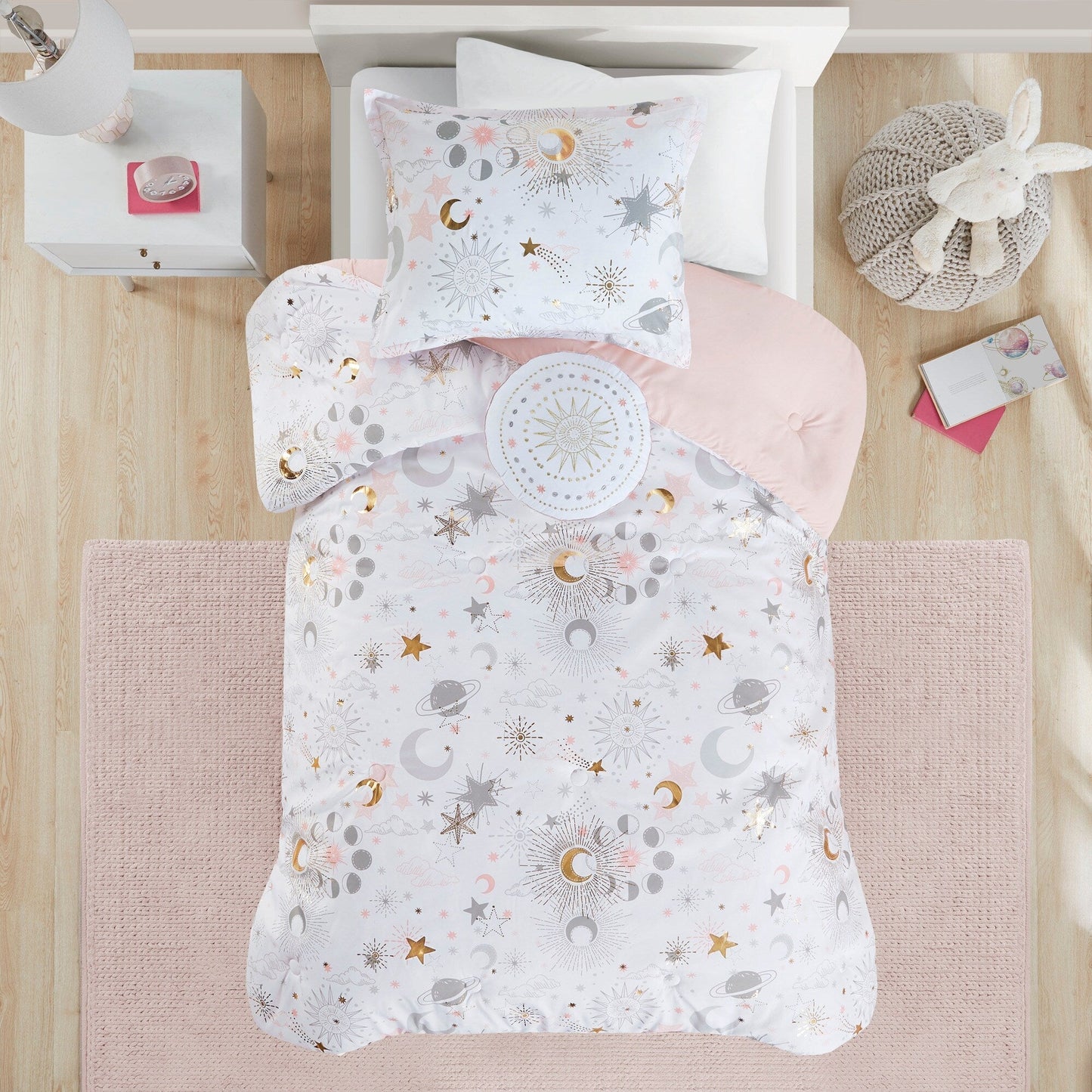 Intelligent Design Kids Ariella Starry Sky Metallic Comforter Set with Throw Pillow