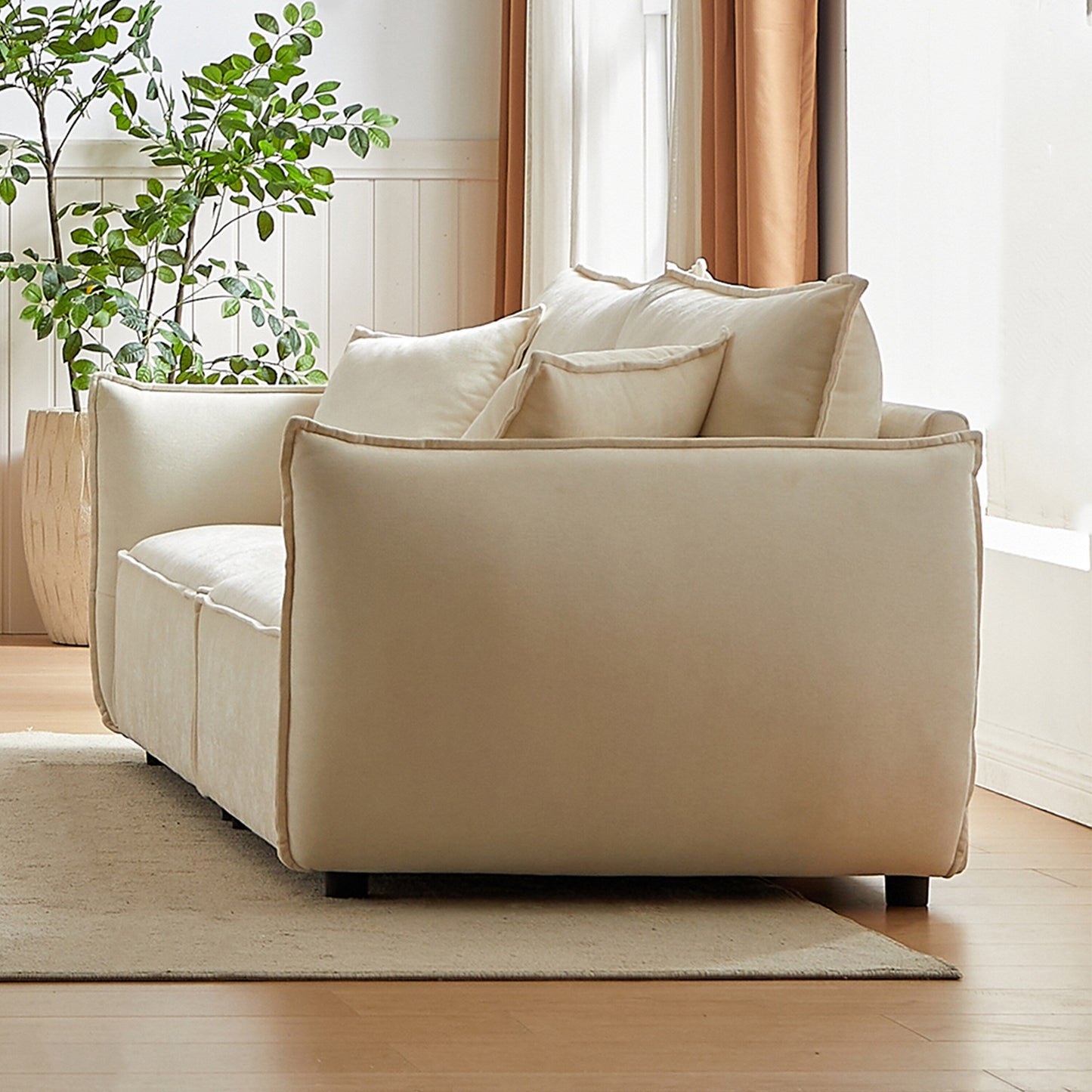 Beige Chenille 3-seater Sofa with Extra Pillows