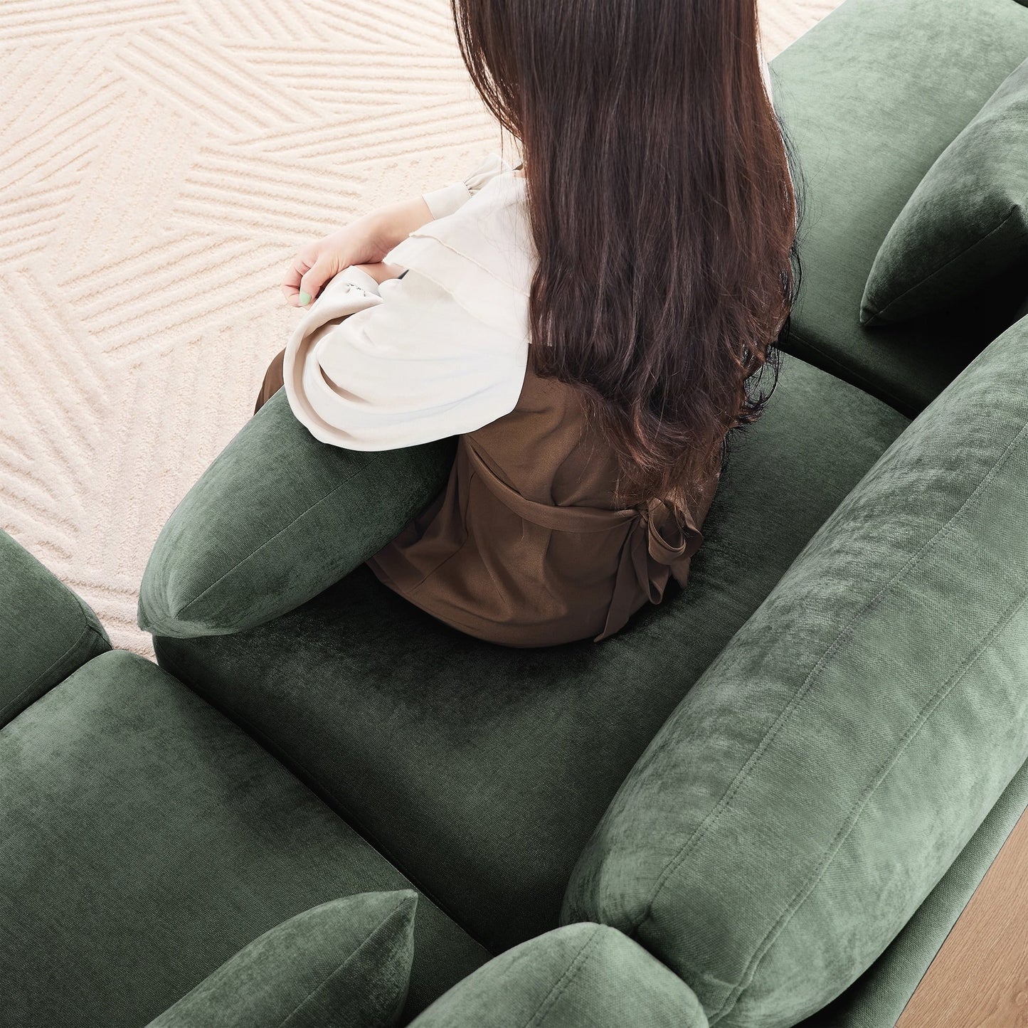 Four seater chenille sofa with lumbar pillow