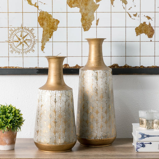 Glitzhome Set of 2 Distressed Traditional Vintage Gold/White Metal Vases