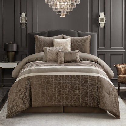 Nanshing Bryan 7 Piece Geometric Comforter Set
