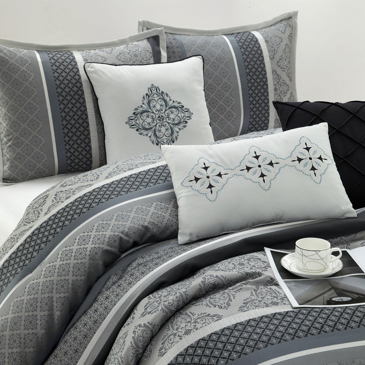 Nanshing Jensen 7 Piece Jacquard Geometric Comforter Set