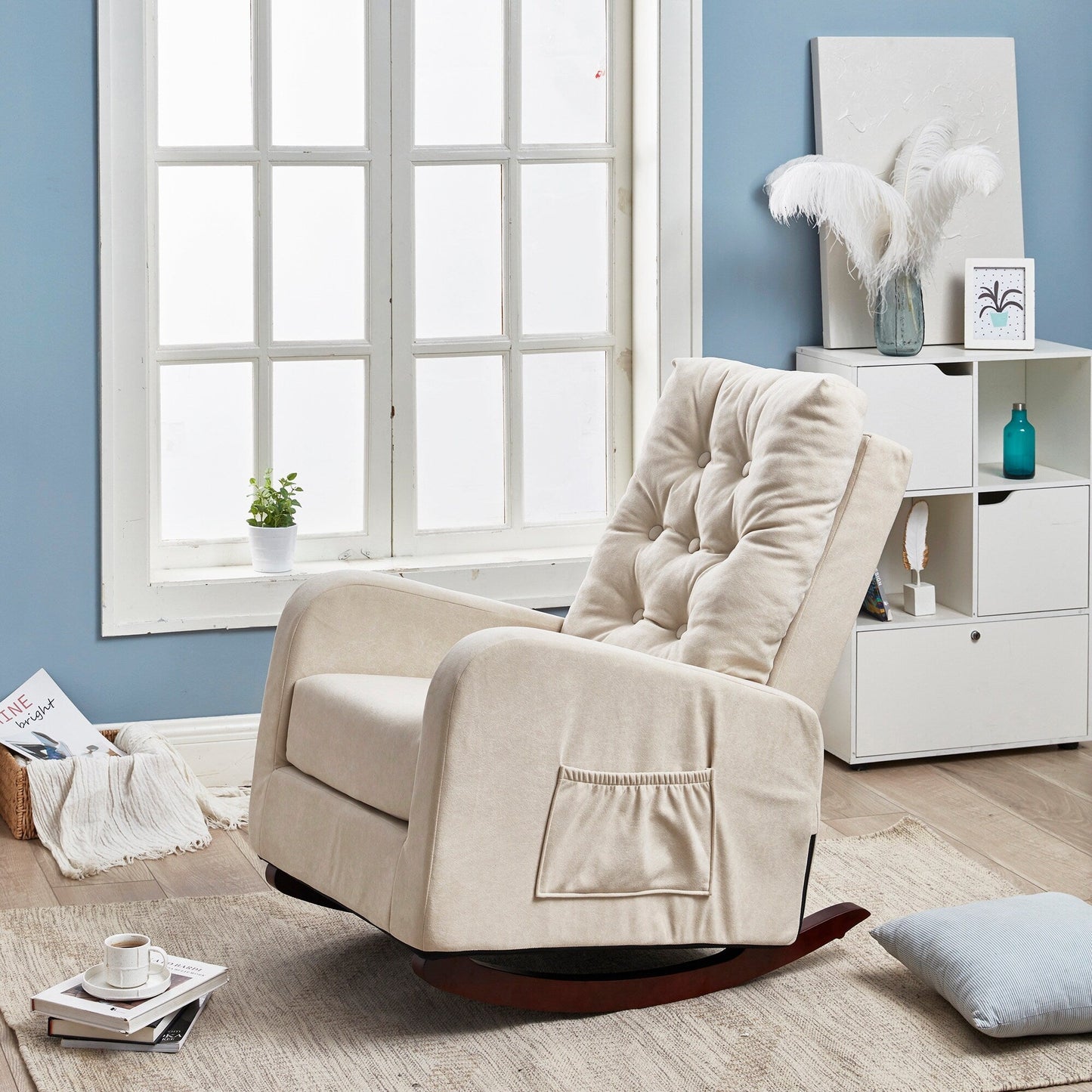 High-Back Adjustable Reclining Sofa Chair with Solid Wood Legs, Side Storage Pockets, and Enhanced Comfort for Balcony