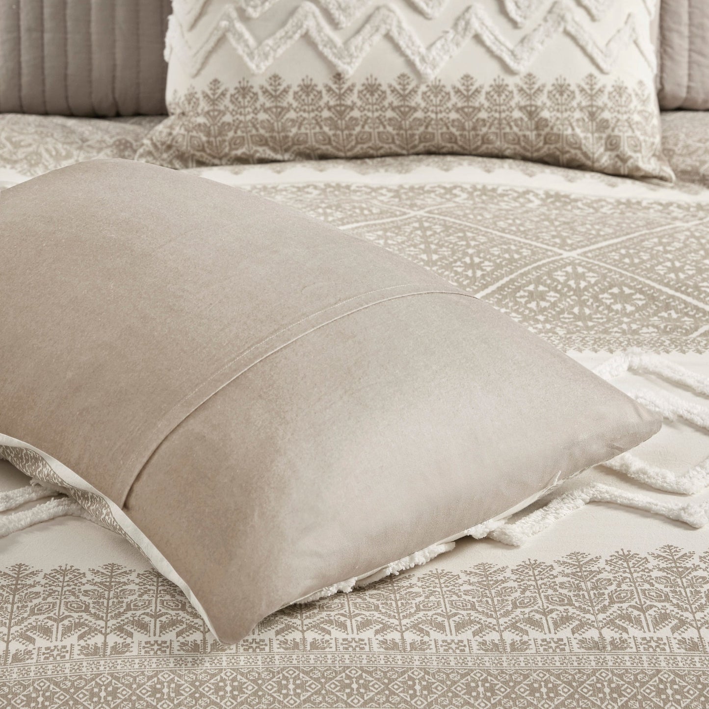 INK+IVY Mila 3 Piece Cotton Duvet Cover Set with Chenille Tufting