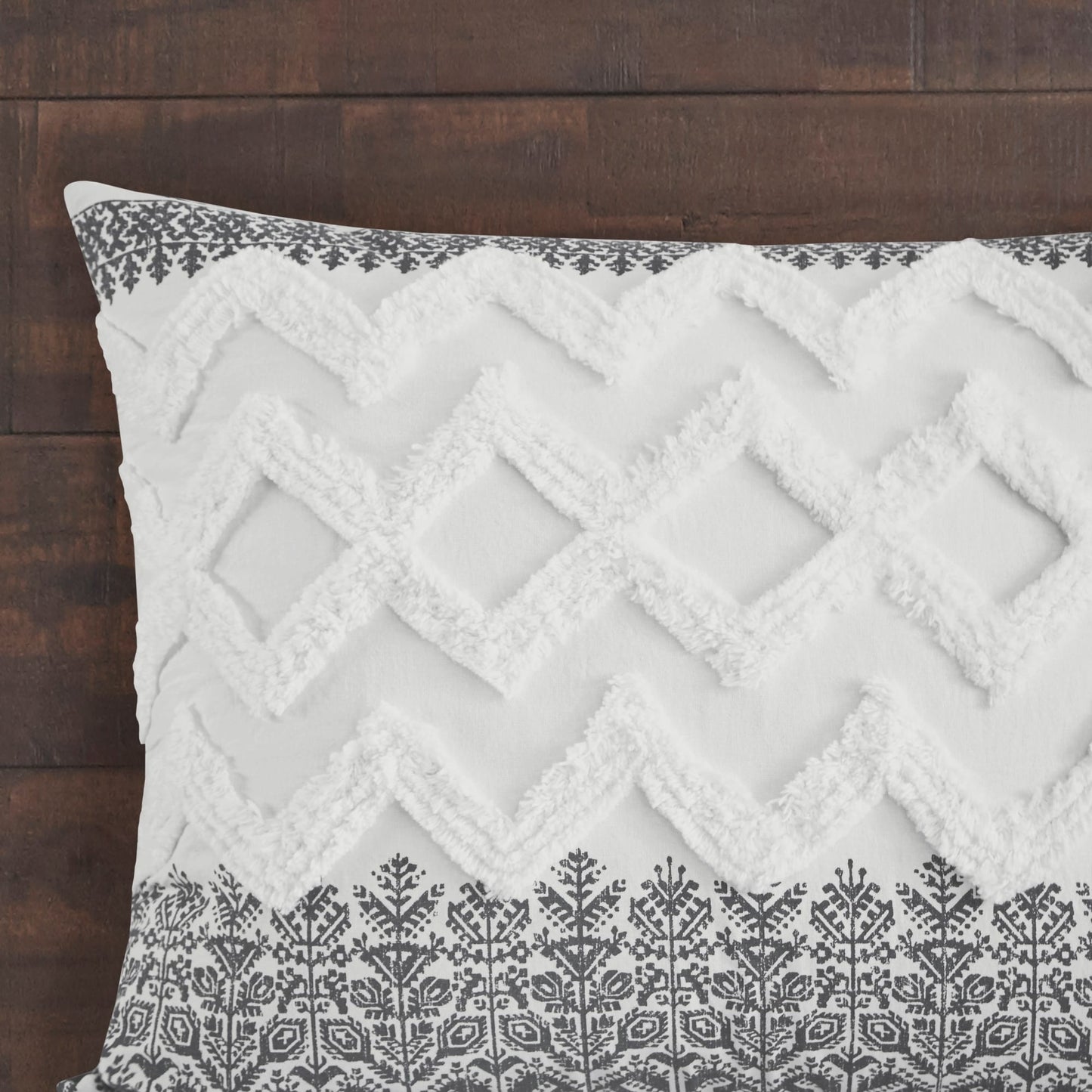 INK+IVY Mila 3 Piece Cotton Duvet Cover Set with Chenille Tufting