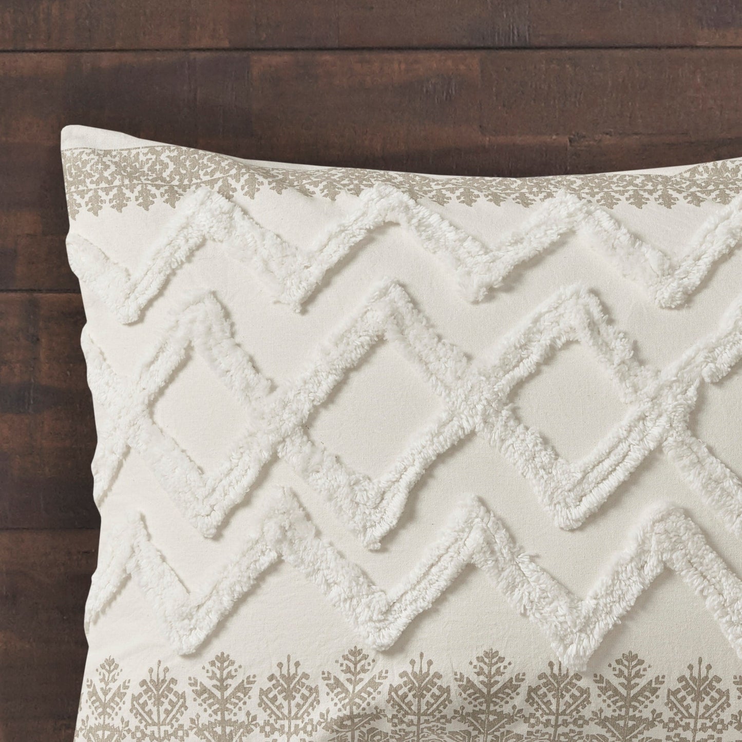 INK+IVY Mila 3 Piece Cotton Duvet Cover Set with Chenille Tufting
