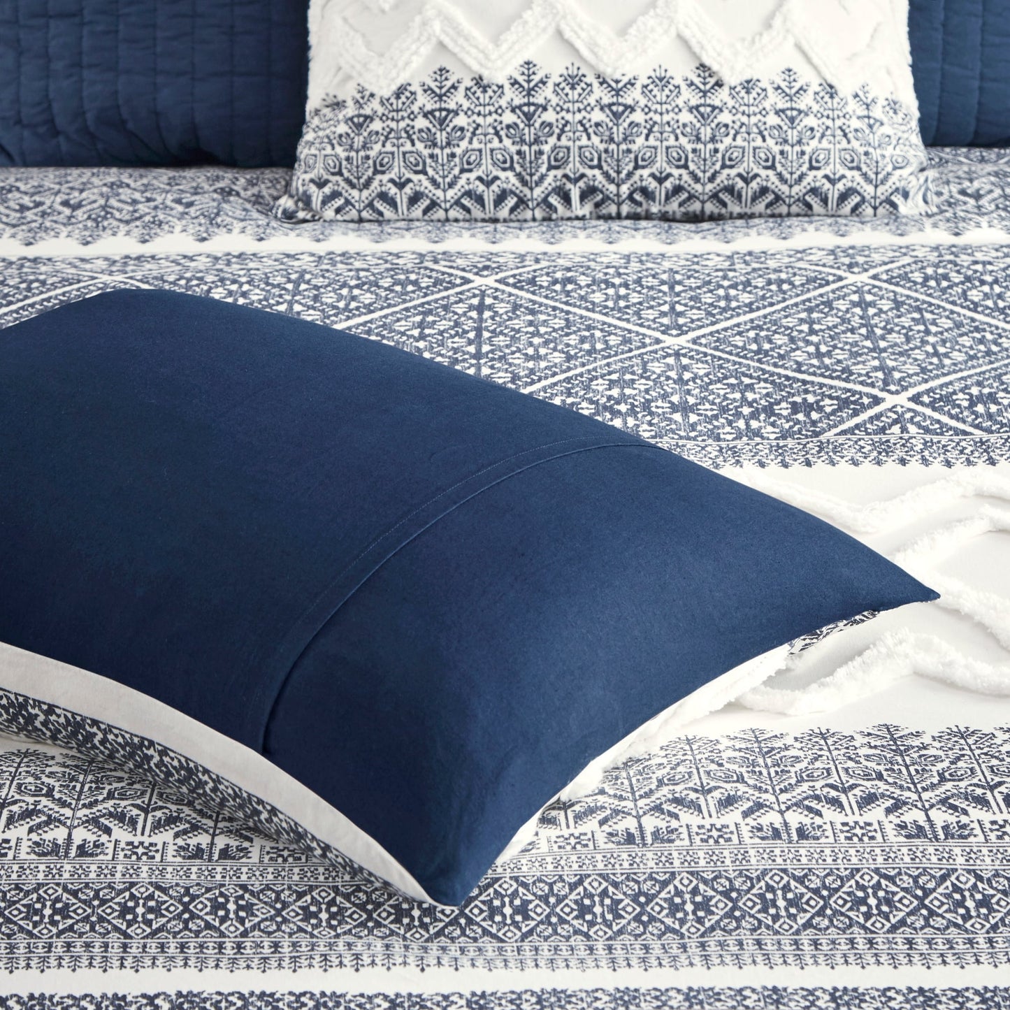 INK+IVY Mila 3 Piece Cotton Duvet Cover Set with Chenille Tufting