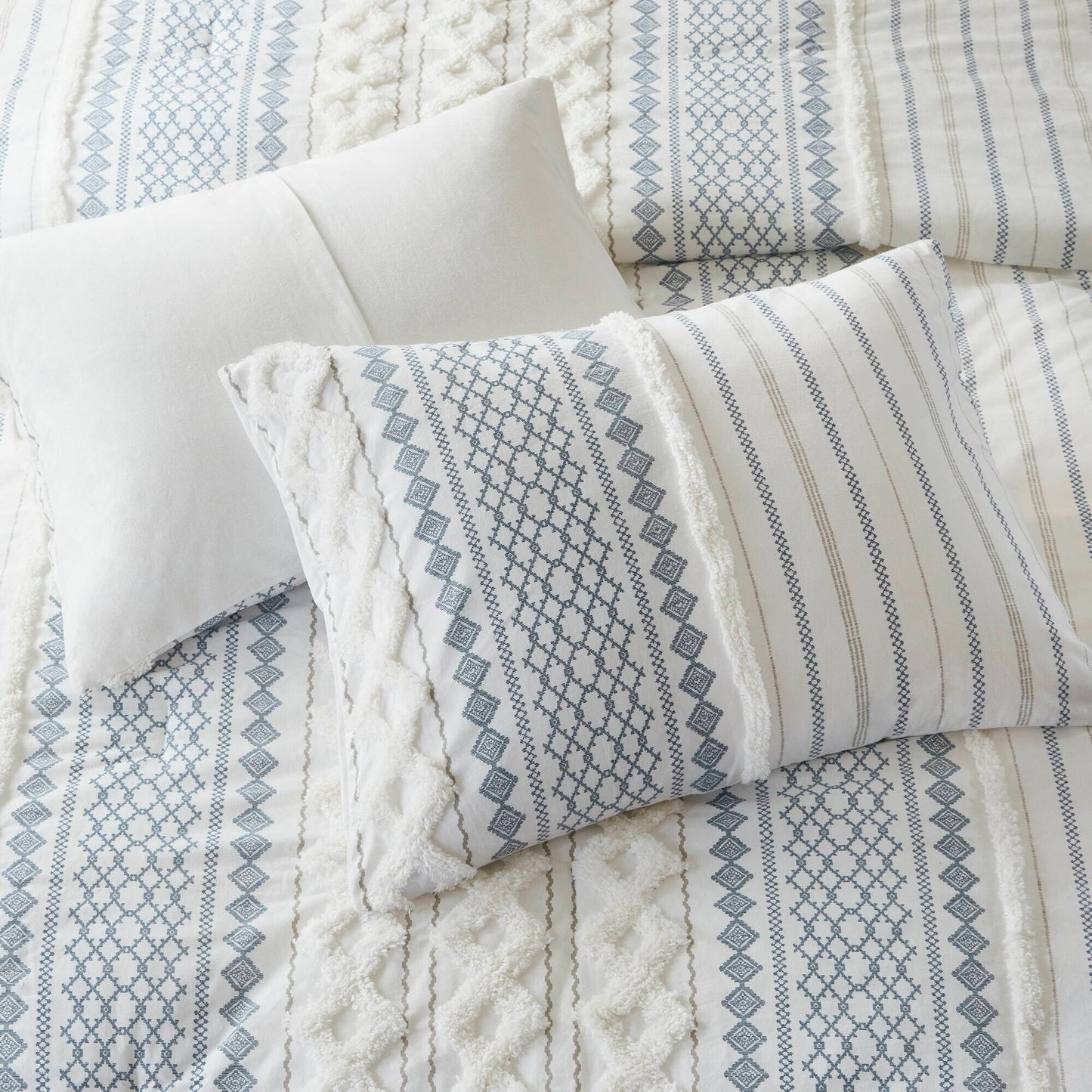 INK+IVY Imani Cotton Printed Comforter Set with Chenille