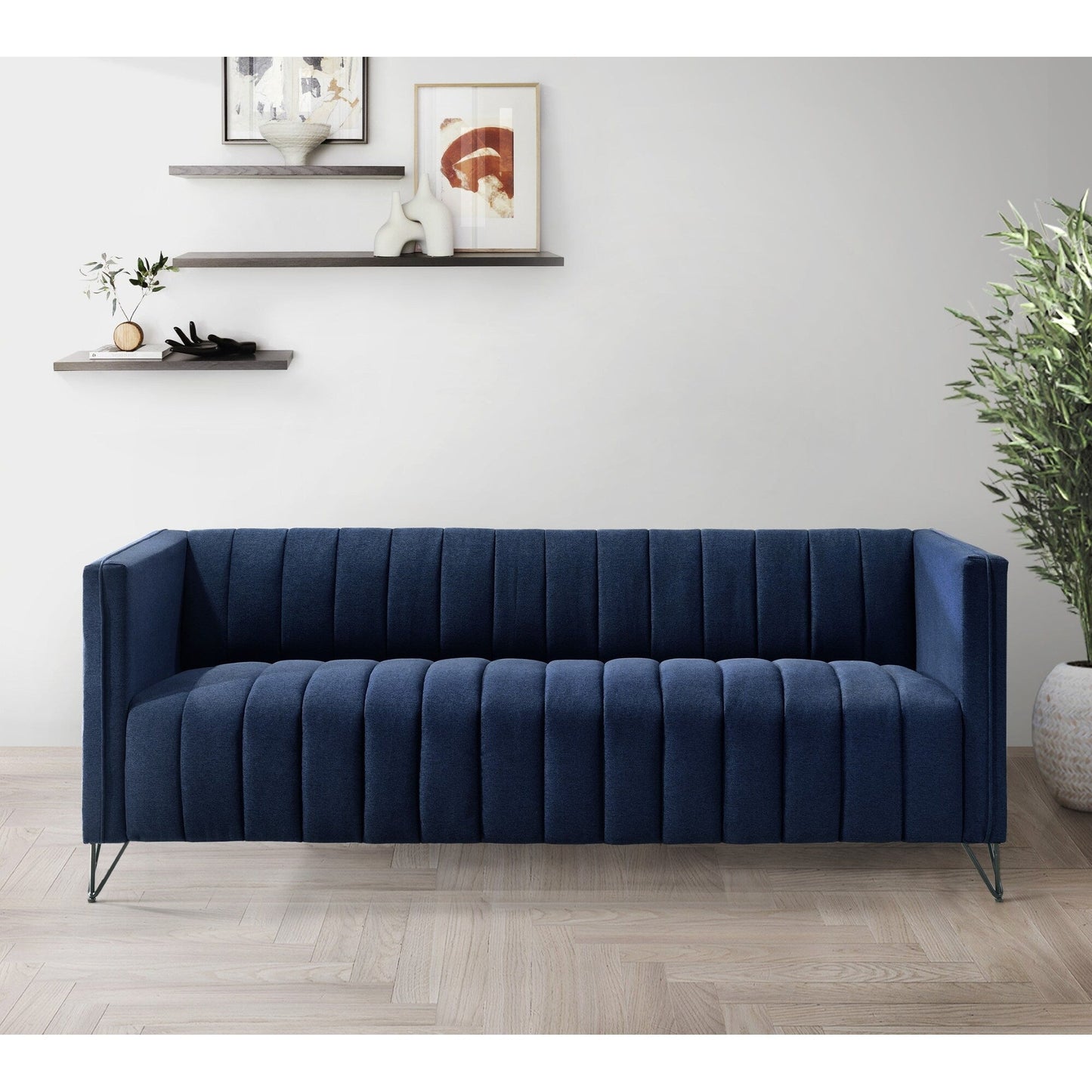 Clayfell Kurtis Square Arm Living Set