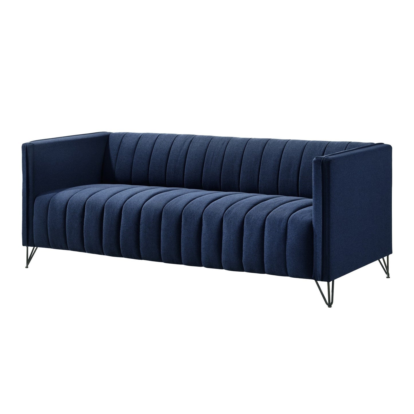 Clayfell Kurtis Square Arm Living Set