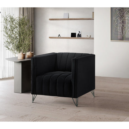Clayfell Kurtis Square Arm Living Set