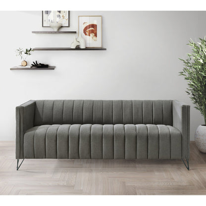 Clayfell Kurtis Square Arm Living Set
