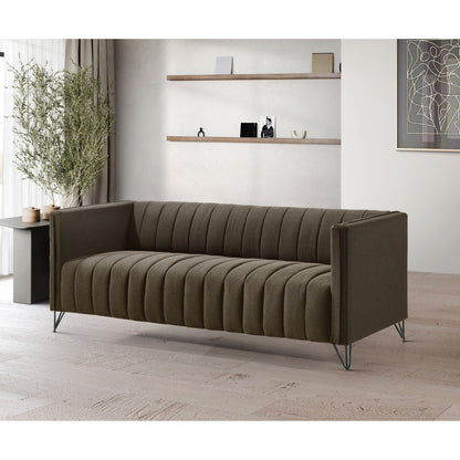 Clayfell Kurtis Square Arm Living Set