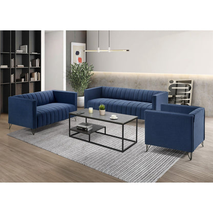Clayfell Kurtis Square Arm Living Set