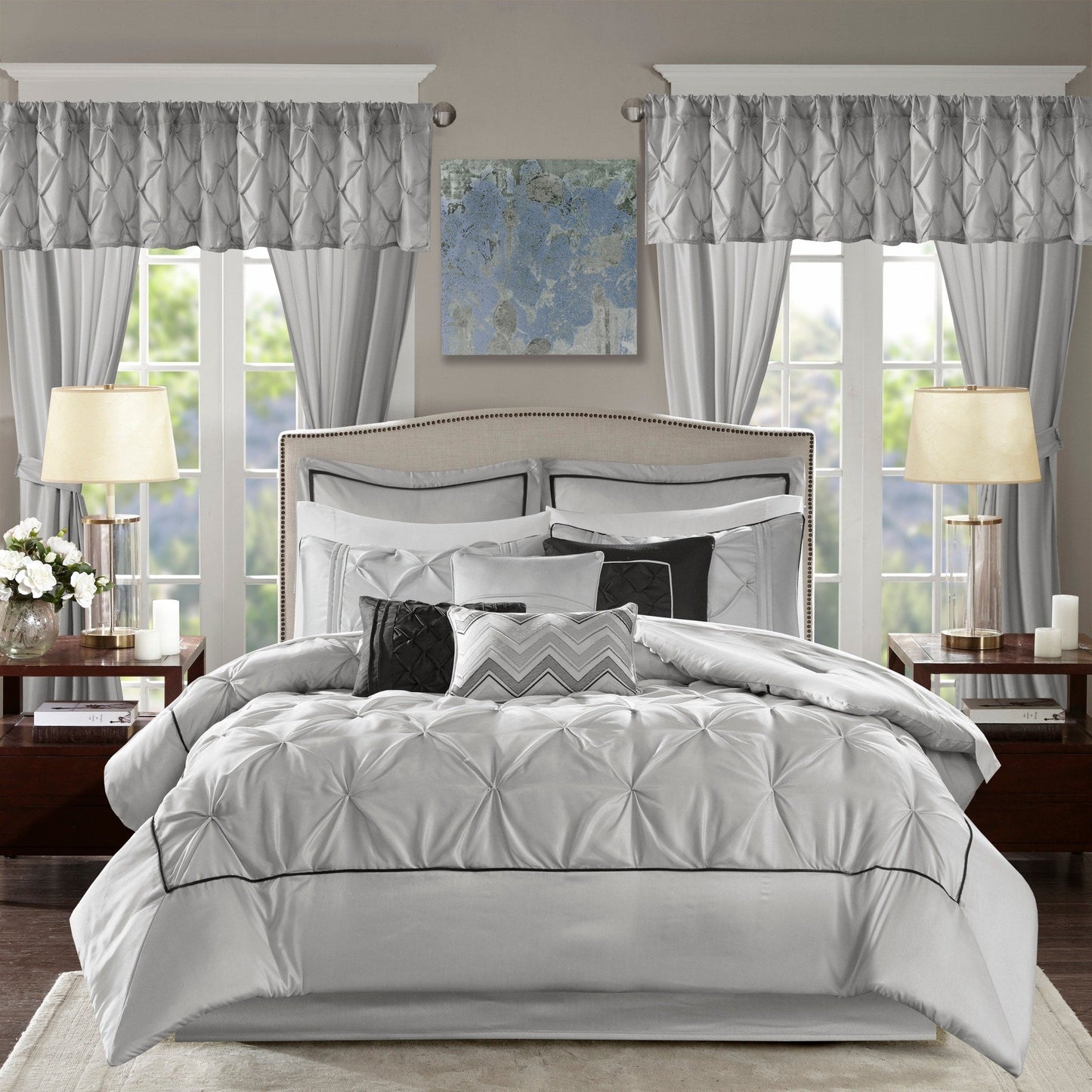 Madison Park Essentials Loretta 24-Piece Room in a Bag with Window Panels and Sheet Set