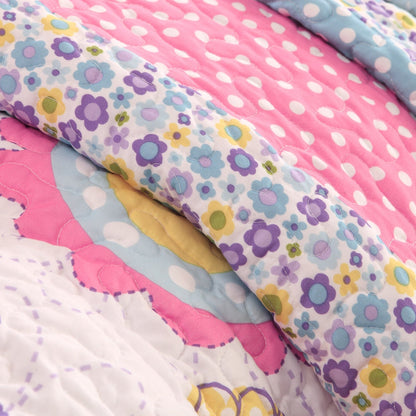 Intelligent Design Kids Blooming Butterflies Reversible Quilt Set with Throw Pillow