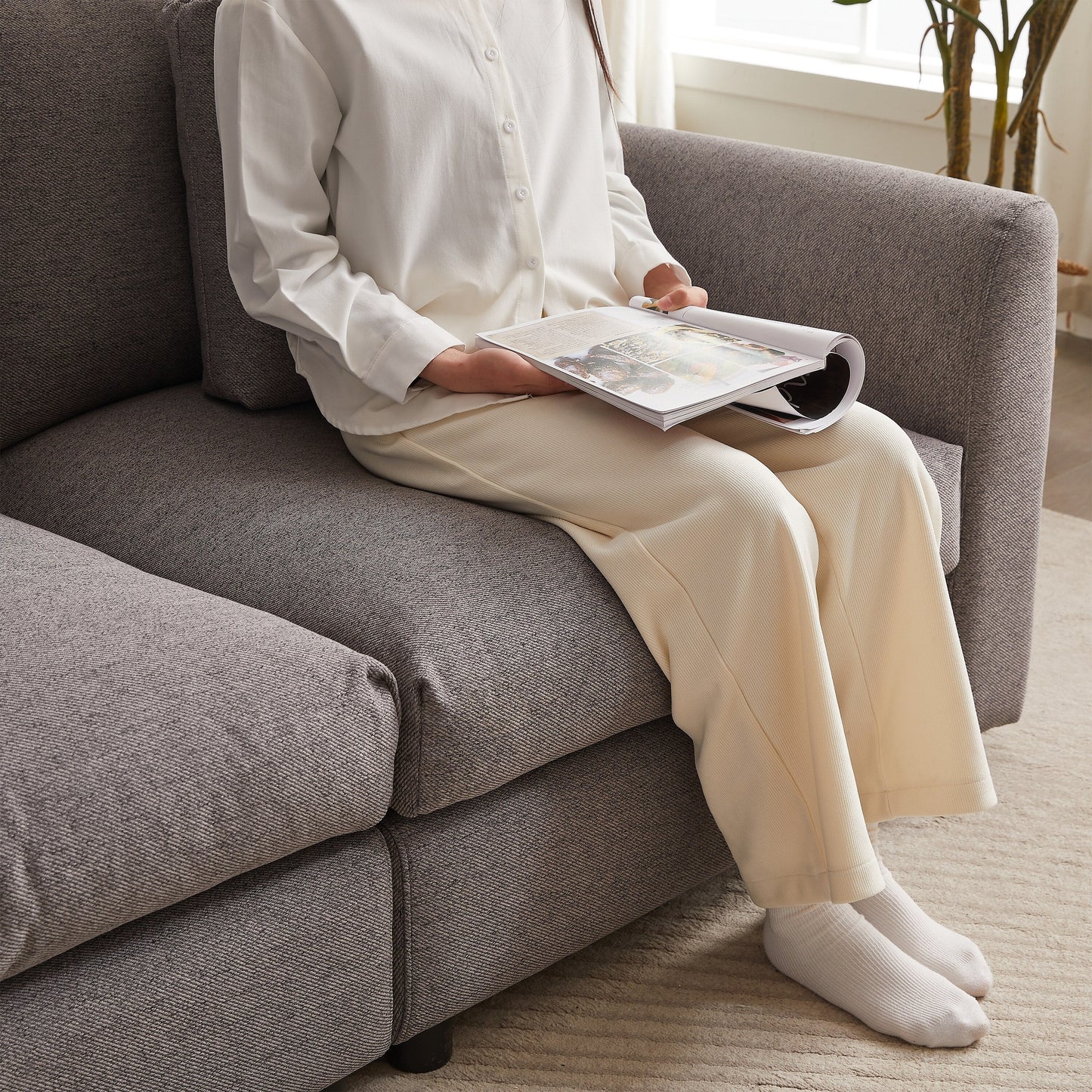 Modern Modular L-Shaped Sectional Sofa with Ottoman, 3 Cushions and 3 Pillows for Living Room