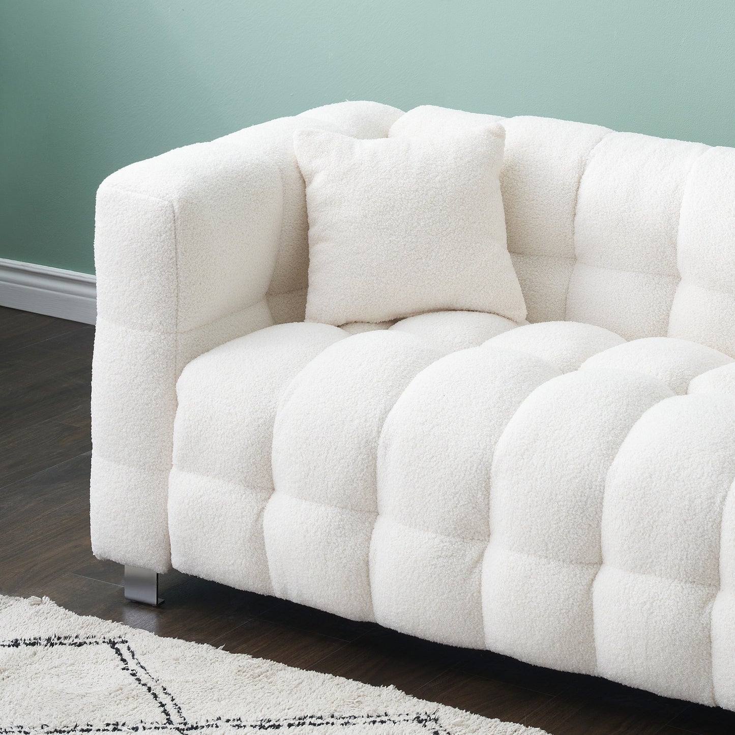 Modern Upholstered 4 Seat Couch, 102 Velvet Sofa with 2 Throw Pillows and Hardware Foot Support for Living Room and Apartment