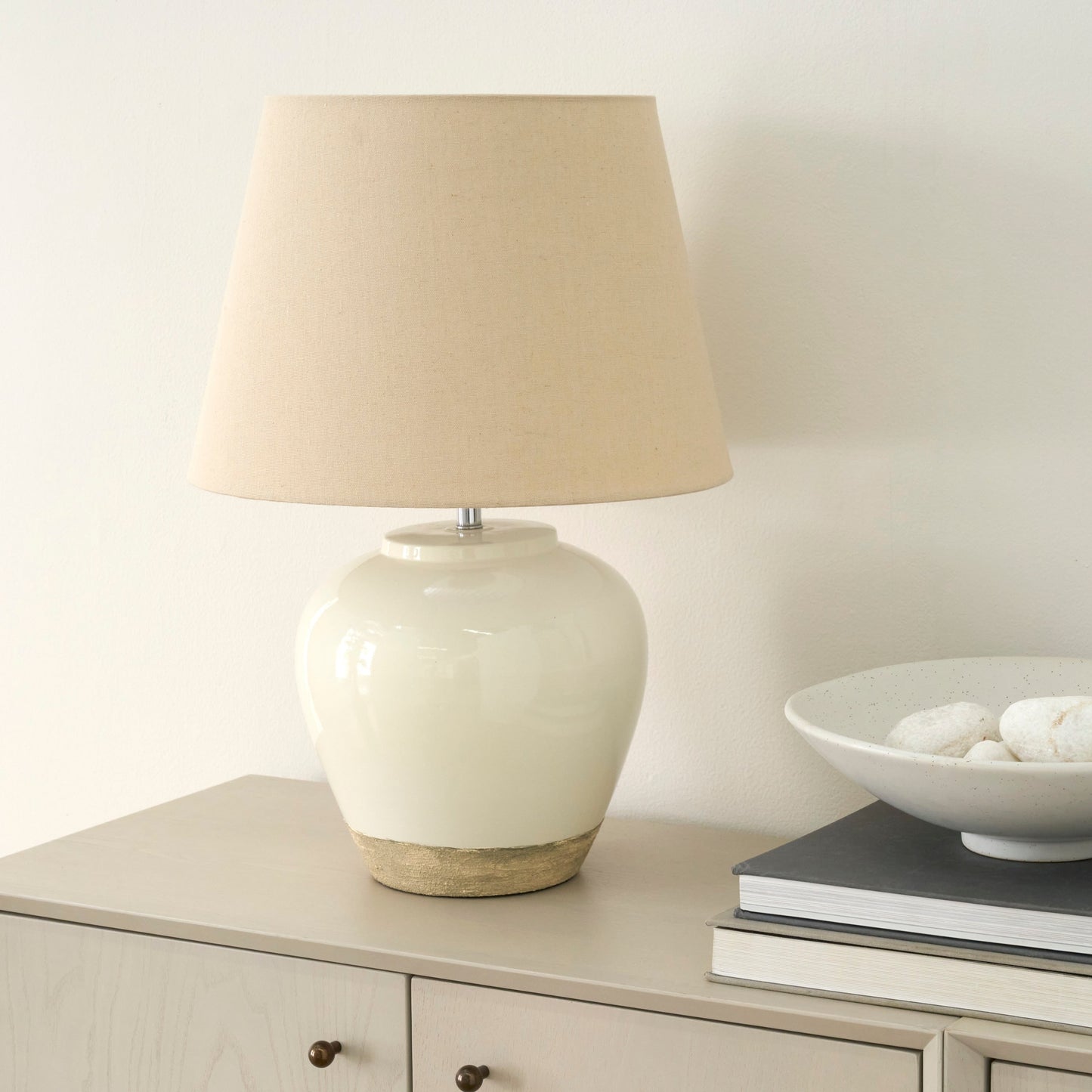 Nourison 20 Rustic Ceramic Pot Table Lamp