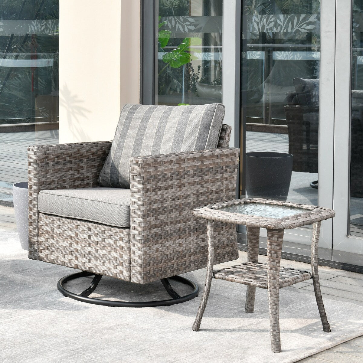 OVIOS 2-piece Swivel Rocking Wicker Chair Side Table Conversation Set