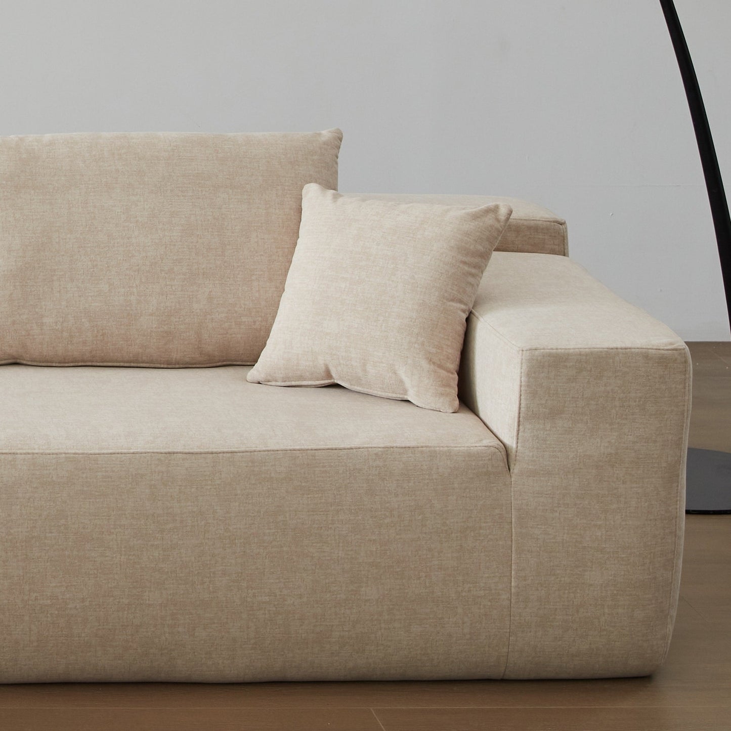 OVIOS Scratch-Resistant No Assembly Required Chaise Sofa