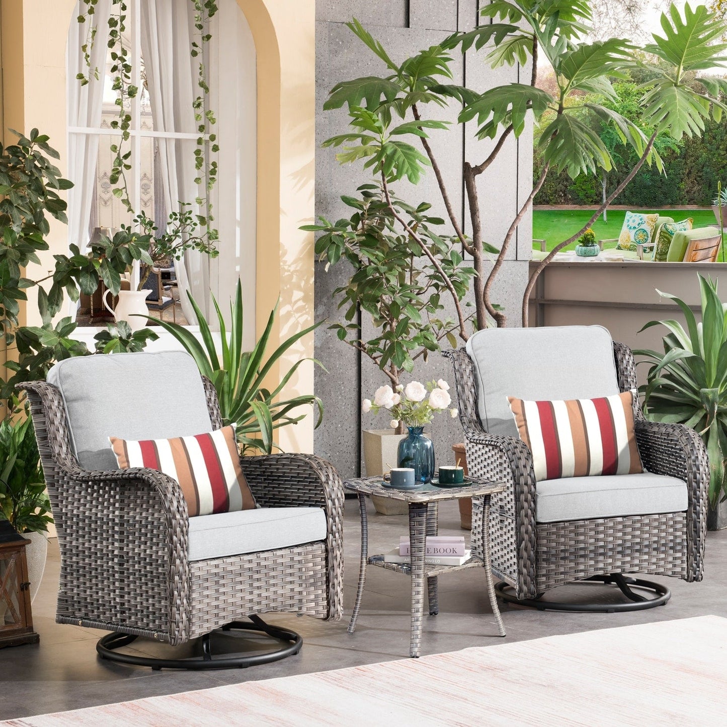 OVIOS 3-piece Patio Wicker Swivel Chair Set