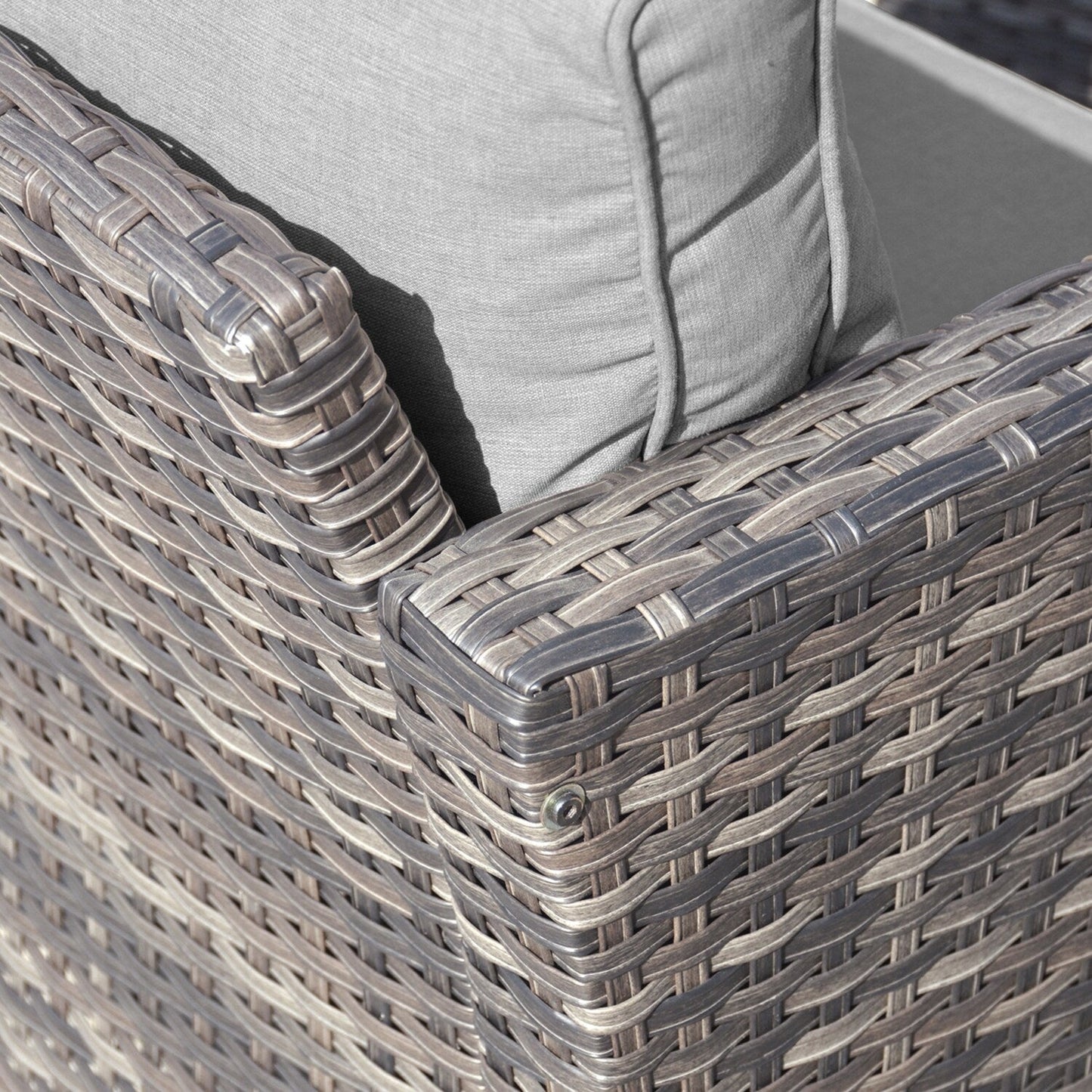 OVIOS 6-piece Patio Wicker Conversation Sofa Set with Swivel Rocking Chairs