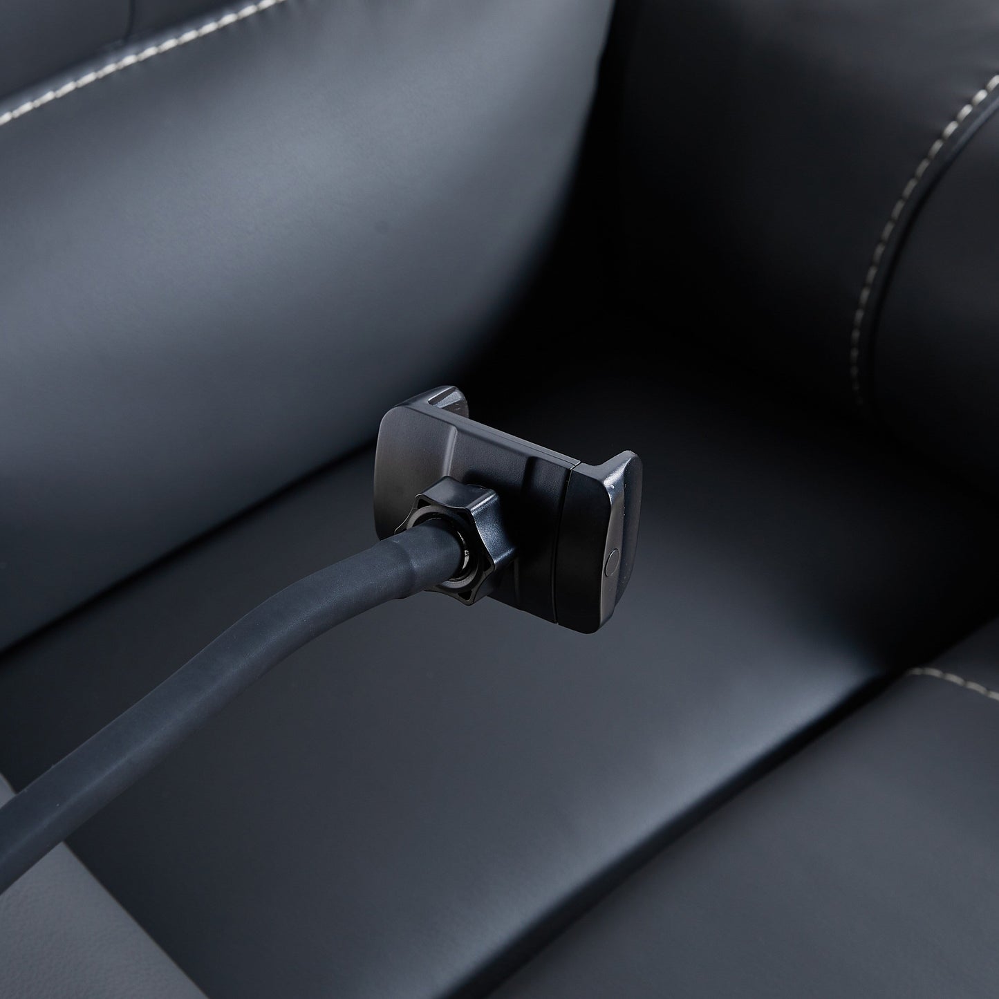 Power Recliner Chair with Zero Gravity, Massage and Heat, USB Port, and Phone Holder
