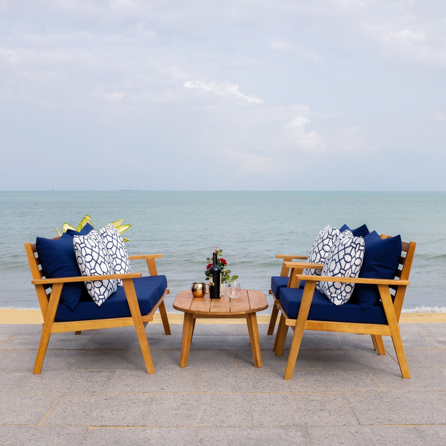 SAFAVIEH Outdoor Lupe 4-Piece Conversation Patio Set - 49W x 31D x 30H