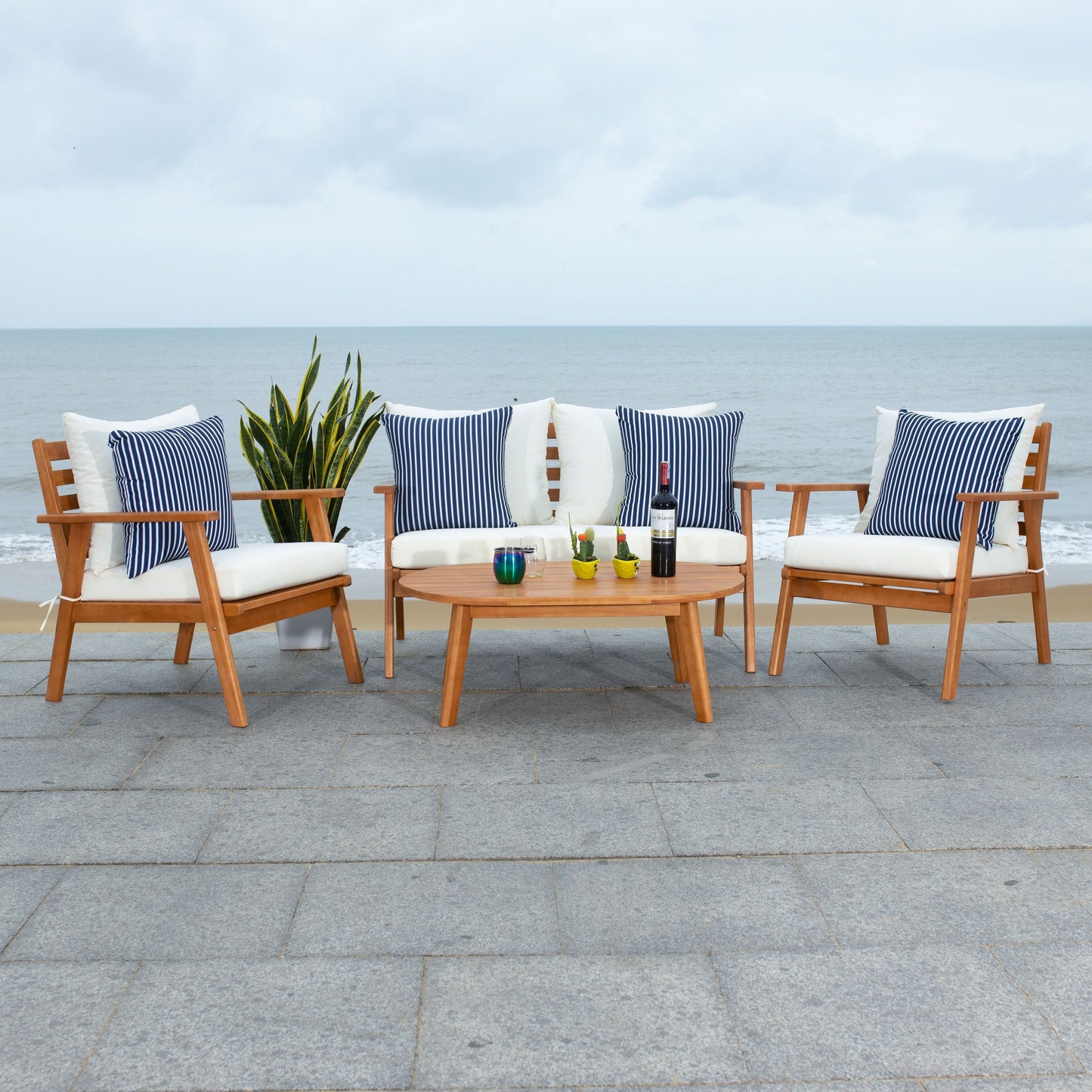 SAFAVIEH Outdoor Lupe 4-Piece Conversation Patio Set - 49W x 31D x 30H