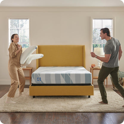 Sealy Dreamlife 10 Hybrid Mattress-in-a-Box