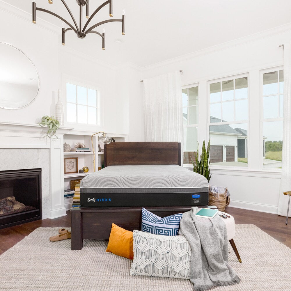 Sealy Hybrid Performance 13.5-inch Split California King-size Mattress Set