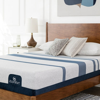 Serta iComfort Blue 300 11-inch Gel Memory Foam Mattress Set