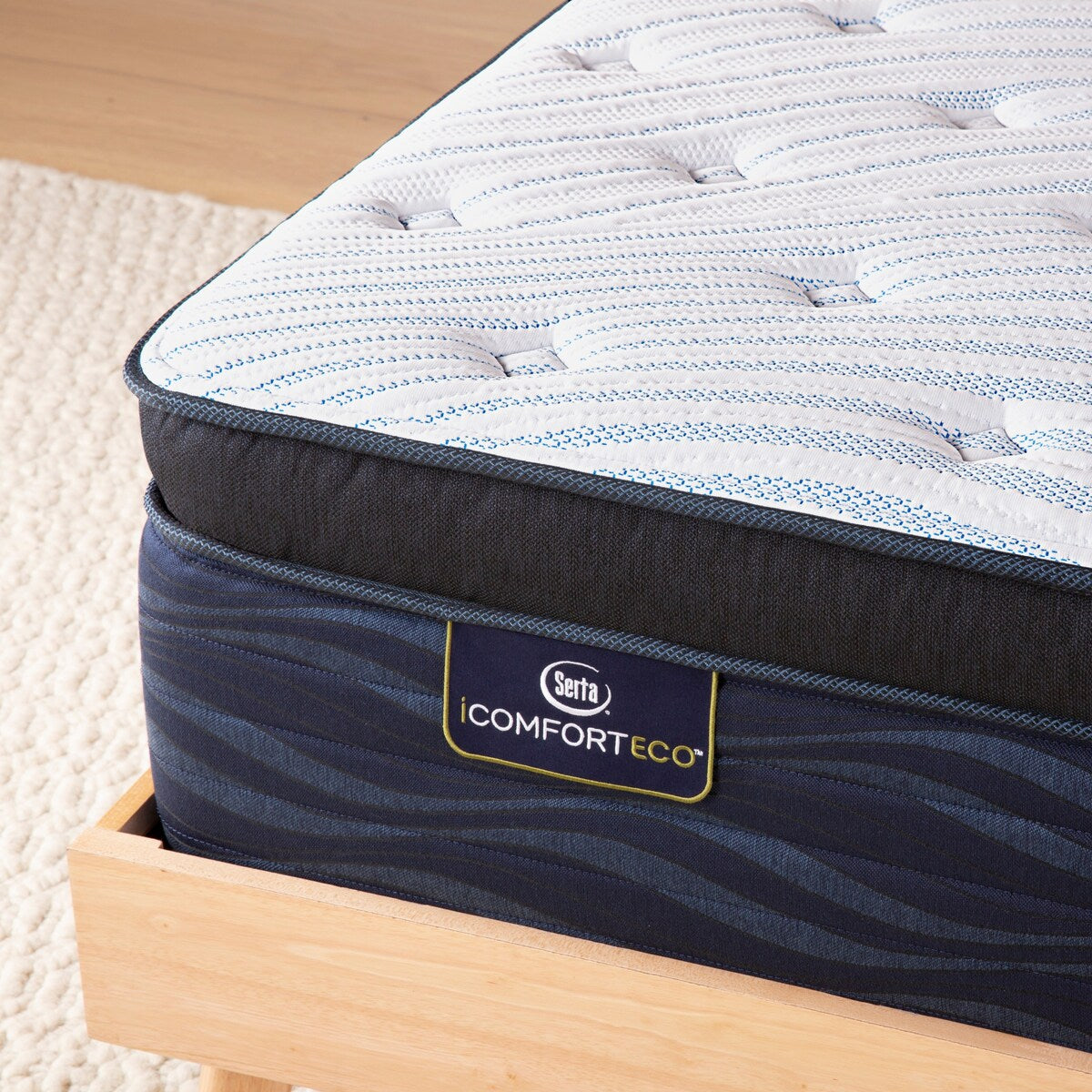 Serta iComfortECO Q20GL 15.75 Hybrid Plush Pillow Top Mattress and Adjustable Base Set