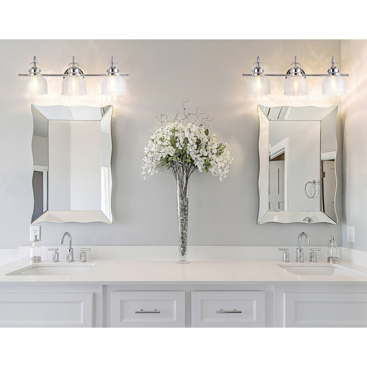 Shirley Metal/Glass LED Vanity Light, by JONATHAN Y