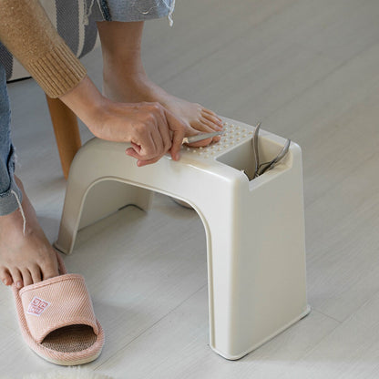 Shower Footrest, White Bath Foot Stool for Shaving Legs, Spa Footrest Shaving Stool, Shower Foot Procedures Stool With Storage