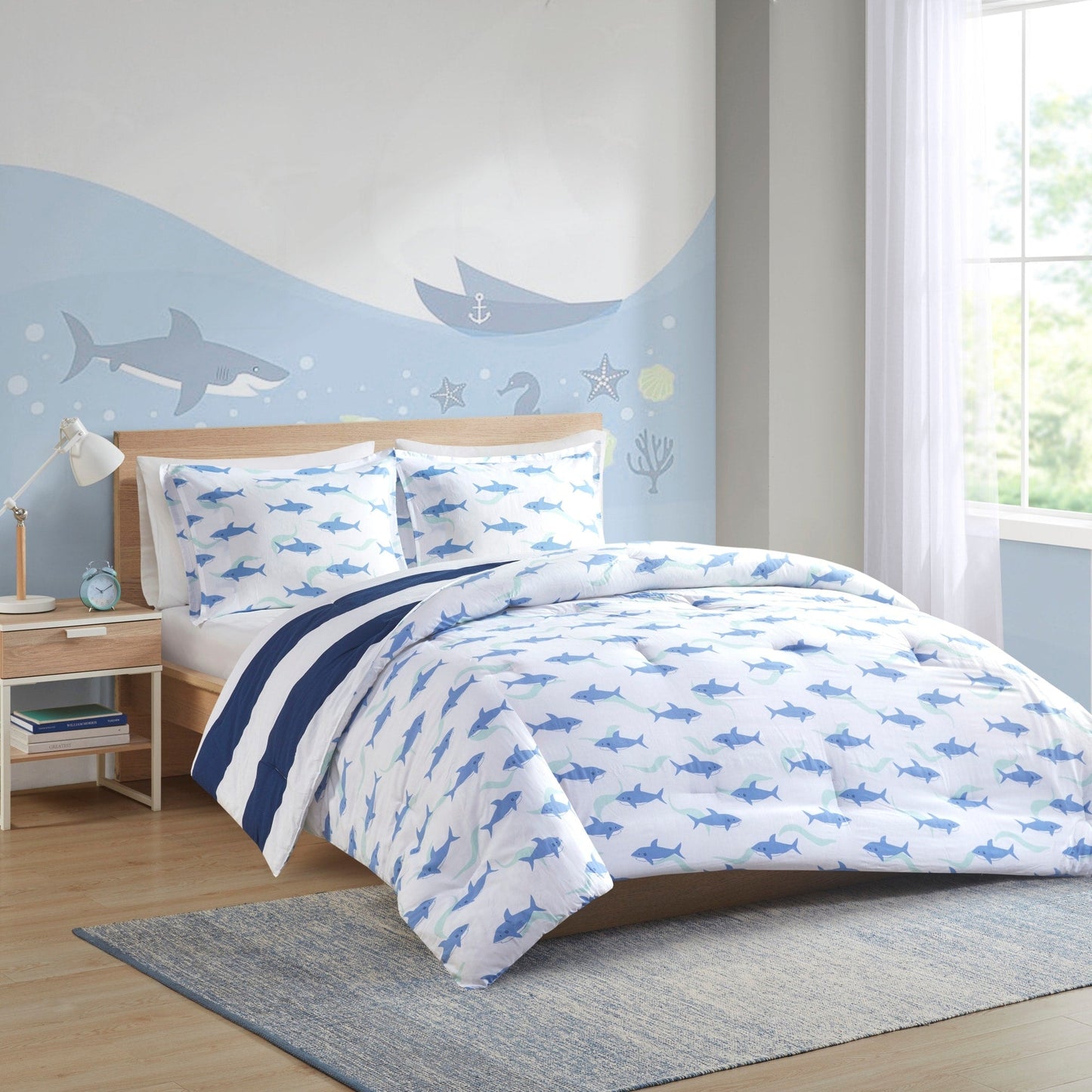 Intelligent Design Kids Dakota Cotton Cabana Stripe Reversible Comforter Set