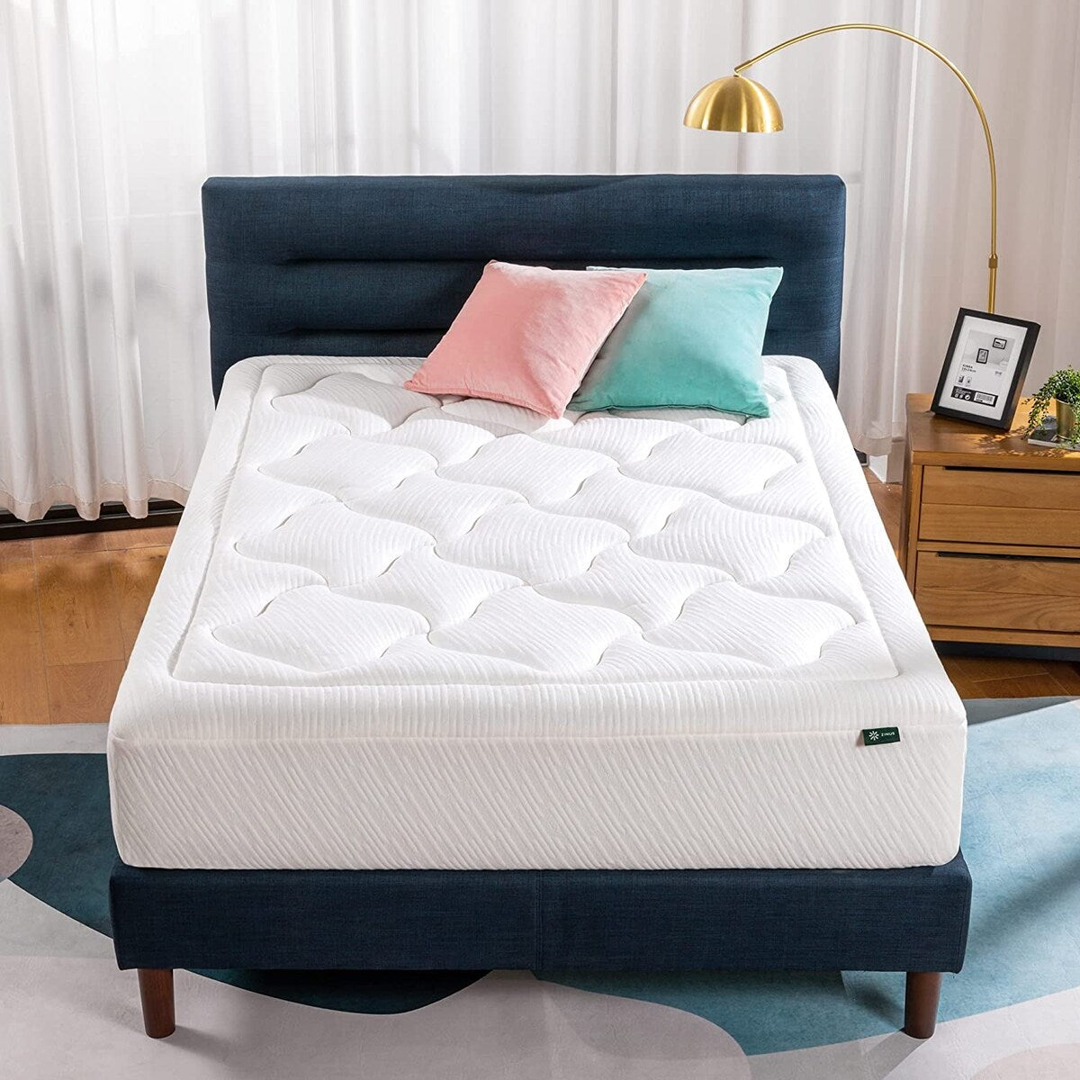 ZINUS 12 Inch Cloud Memory Foam Mattress, Pressure Relieving, Bed-in-a-Box, CertiPUR-US Certified